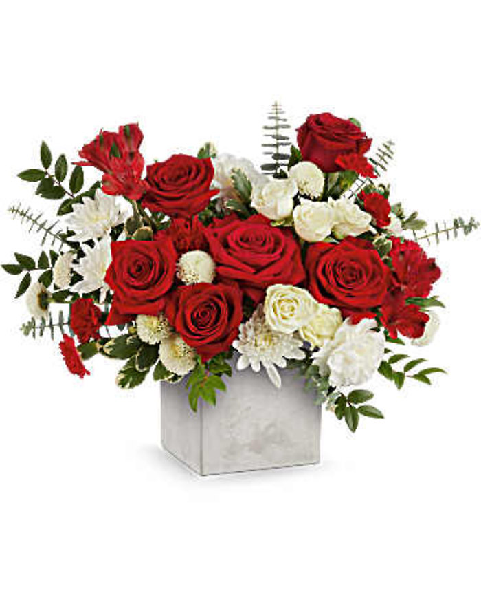 Loves Me Bouquet