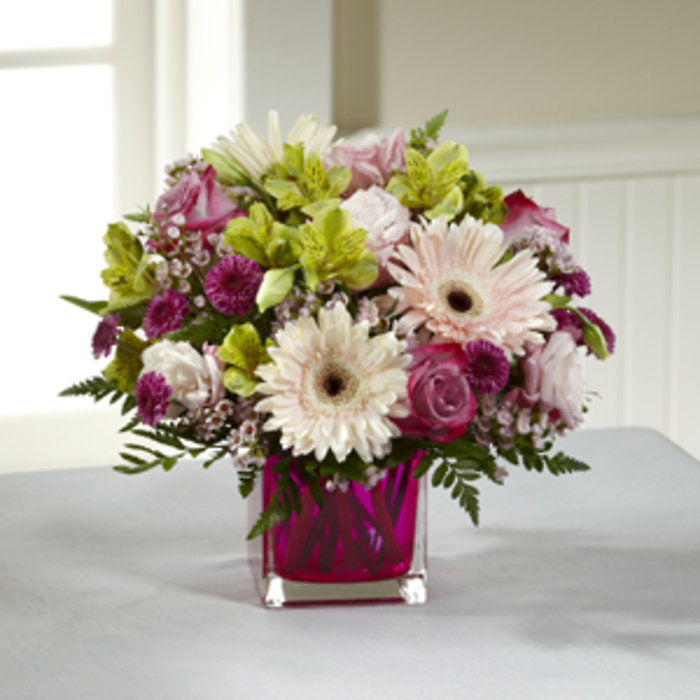 Perfect Princess™ New Baby Bouquet
